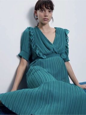 Zara Teal Pleated Chiffon Midi Dress Size S Emerald Green Ruffle Sleeve V-Neck